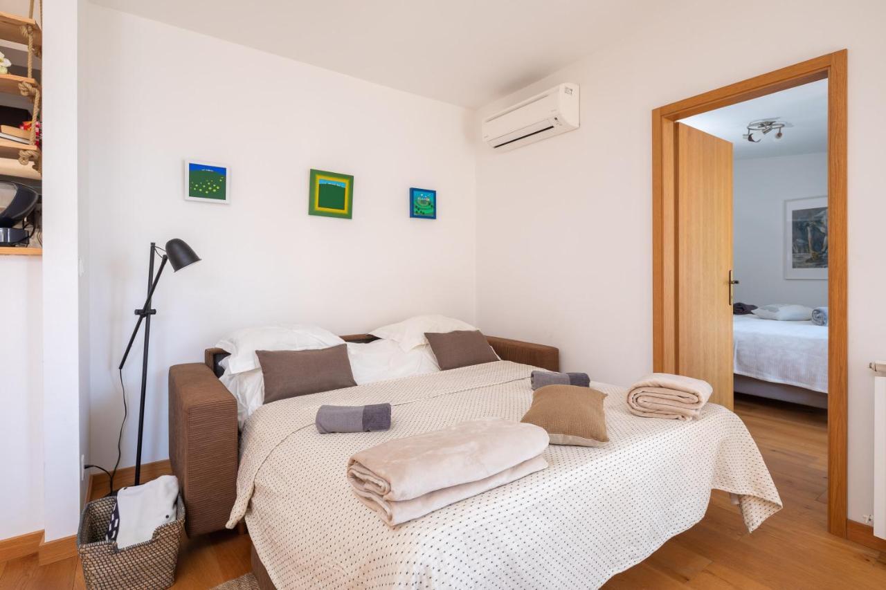 Modern Apt With Terrace 4 Min Walk To The Beach Spalato Esterno foto